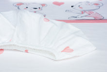 Carica l'immagine nel visualizzatore di Gallery, Set da 4 pezzi per culle "Next to Me", 100% Cotone Twill rosa e certificate Oeko-Tex® Orsetti Rosa.